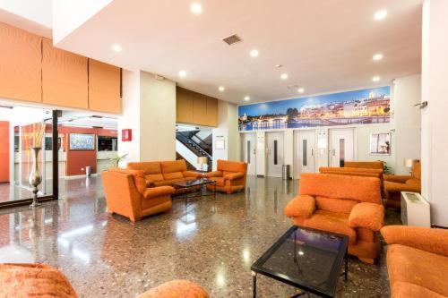 Triana In Hotel 24H Sevilla Exteriér fotografie